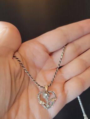 Vintage Sterling Silver Rose Heart Pendant Necklace